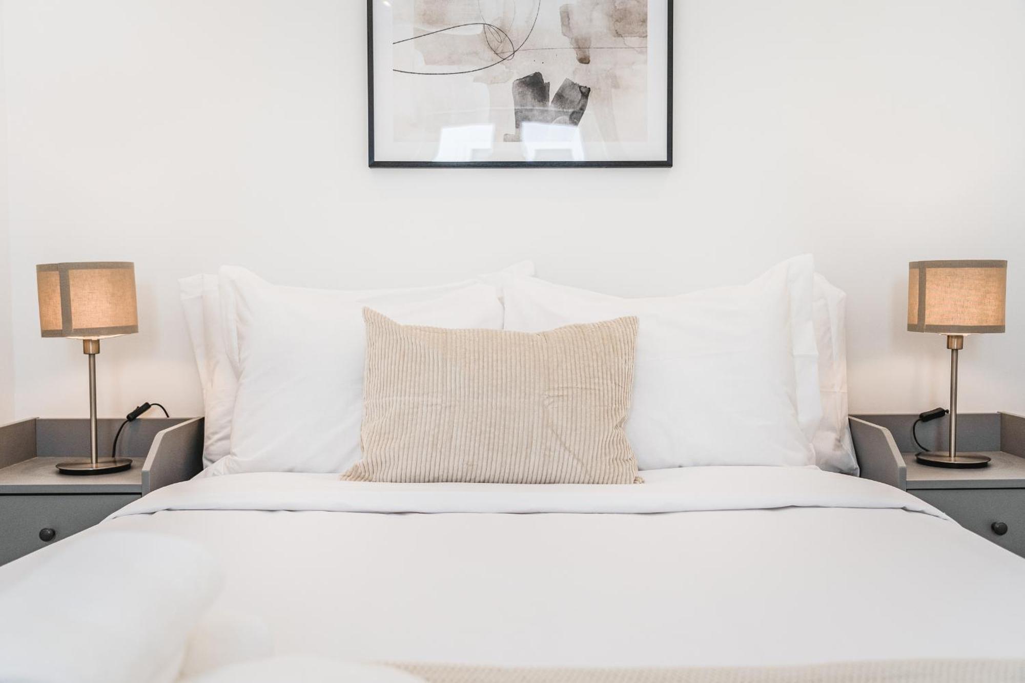 Campolide Duplex Apartments ลิสบอน ภายนอก รูปภาพ
