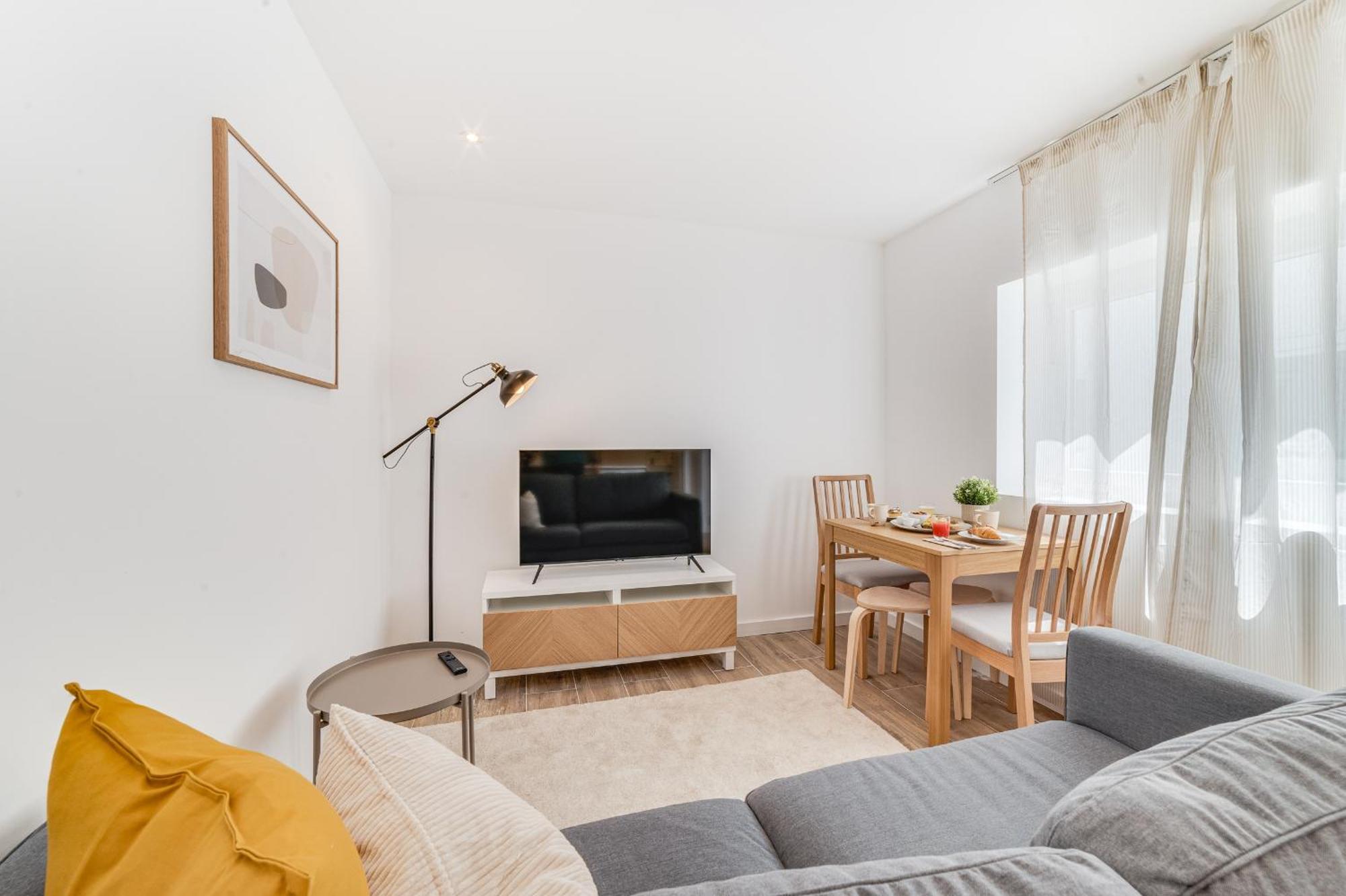 Campolide Duplex Apartments ลิสบอน ภายนอก รูปภาพ